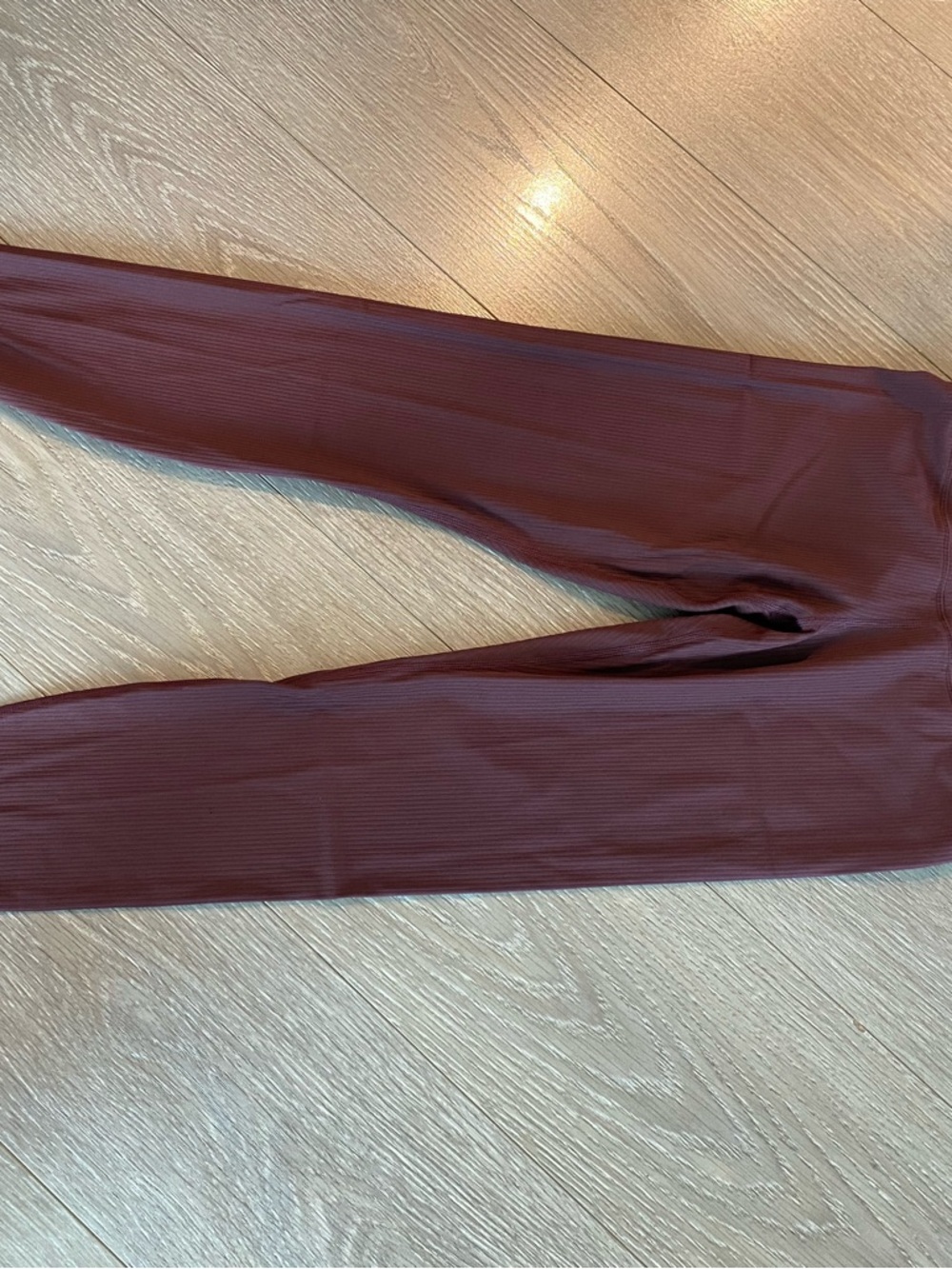 Nike Zenvy Rib
Women's High-Waisted 7/8 Leggings - Picture 10 of 10